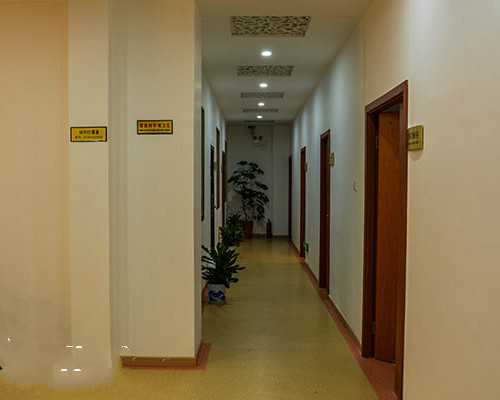 天津医院供卵费用_婴儿30天大便有臭味吗