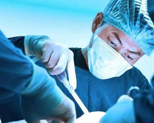 代妈一妇婴医院哪个医生做试管婴儿移植手术好？