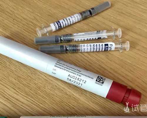 自然受孕代妈价格_卵巢早衰客人赴美做试管婴儿，美国试管专家如何健康助孕